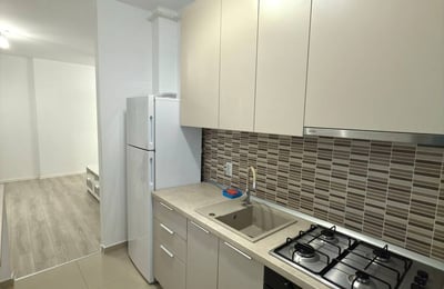 Vermietung einer modernen Wohnung mit separatem Zimmer und Balkon, Chiajna, Sektor 6, Bukarest, Rumänien